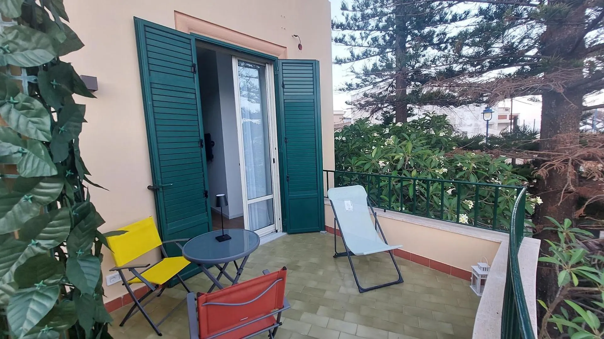La Terrazza Del Sole Di Mondello Apartment Palermo Homestay