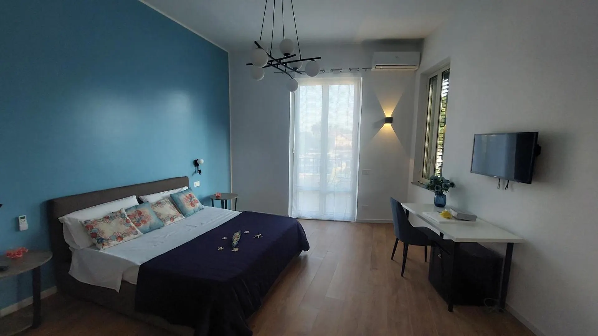 Homestay La Terrazza Del Sole Di Mondello Apartment Palermo